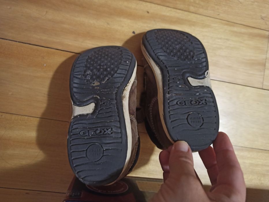 Botas geox 24 castanhas