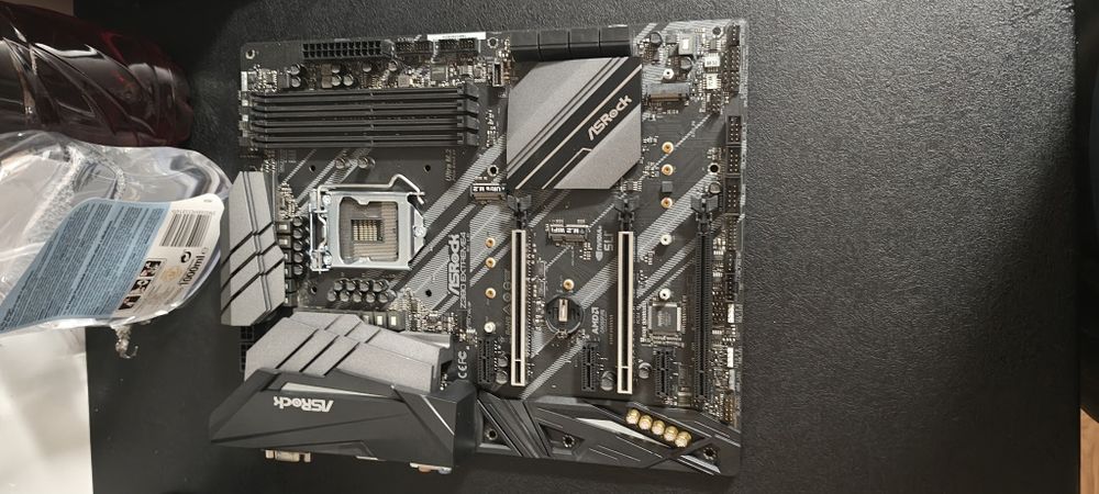 Plyta Glowna Z390 Extreme4