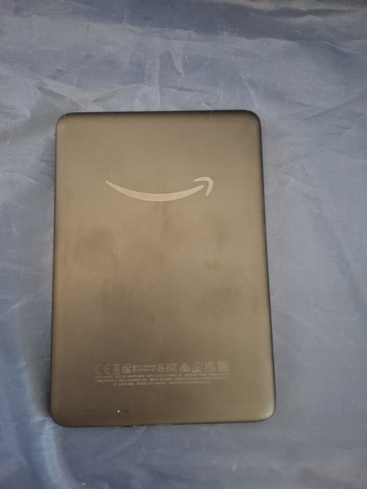 leitor de e-books Amazon Kindle básico de 11.ª geraçã