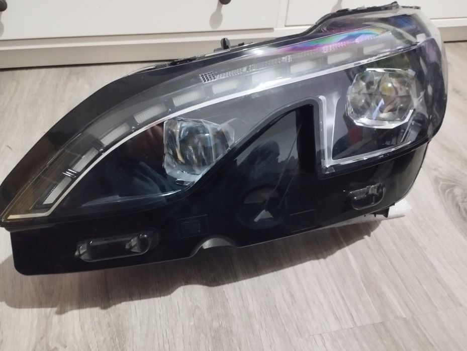 Óticas dianteiras Originais Peugeot 3008 II e 5008 (Esquerda / Direita