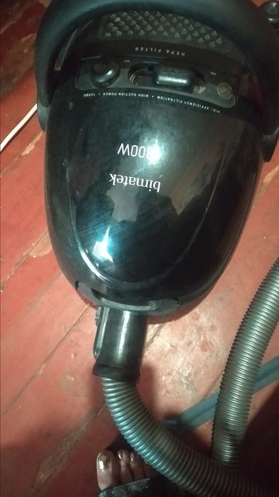 Пылесос ,в б/у, Слабо тянет