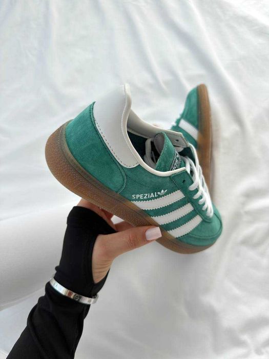 Жіночі кросівки Adidas Spezial зелені замшеві | женские кроссовки