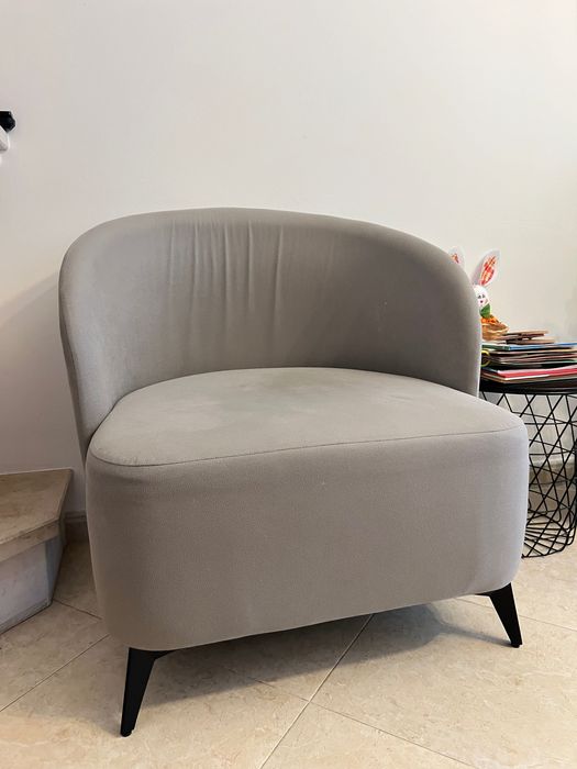 Poltrona semi-nova