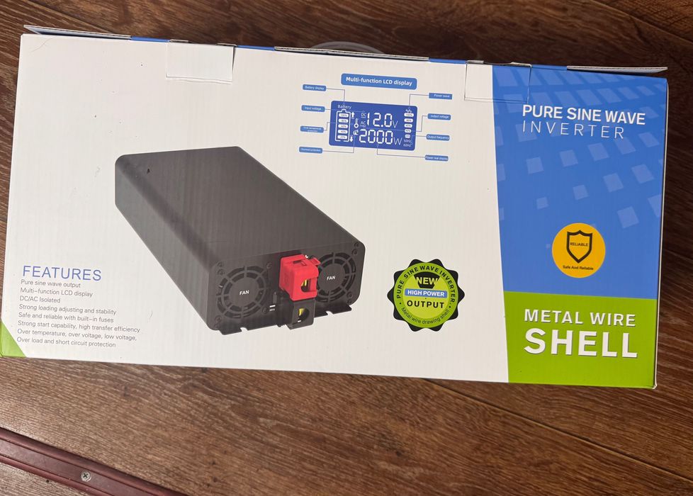 Якісний інвертор DatouBoss 2000\4000w 12вольт чистий синус+ пульт