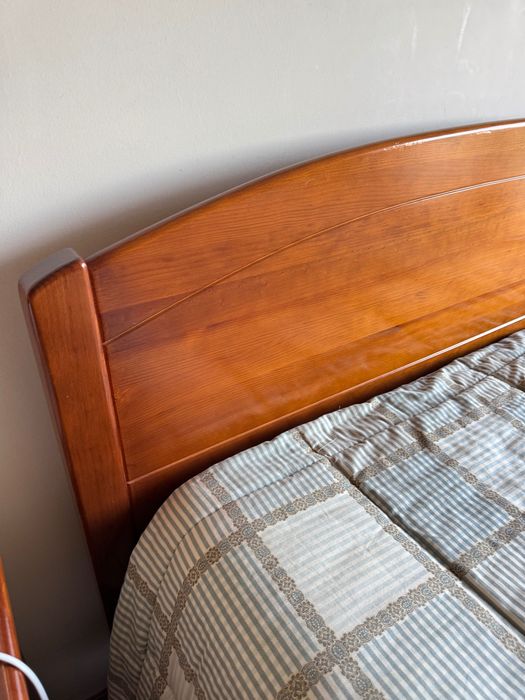 Mobilia Quarto Casal Completa com Roupeiro