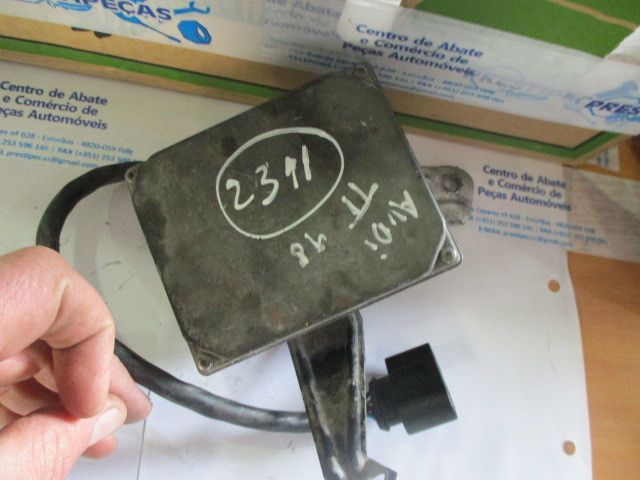 Balástro xénon / módulo LED AUDI TT (8N3)