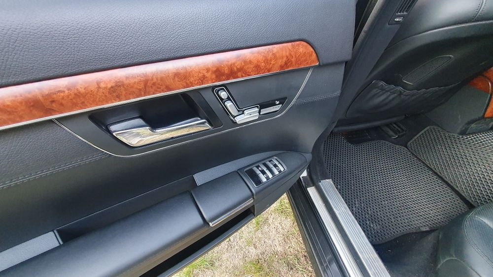 Продам мерседес S500 221