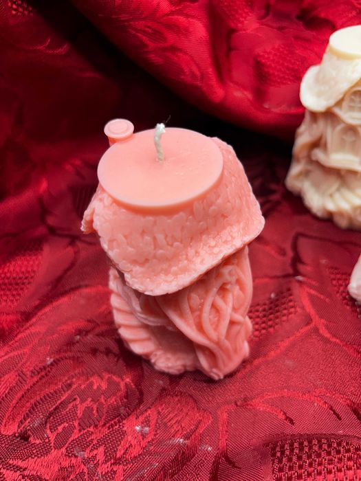 Piękna świeczka świeca domek, chatka czarownicy