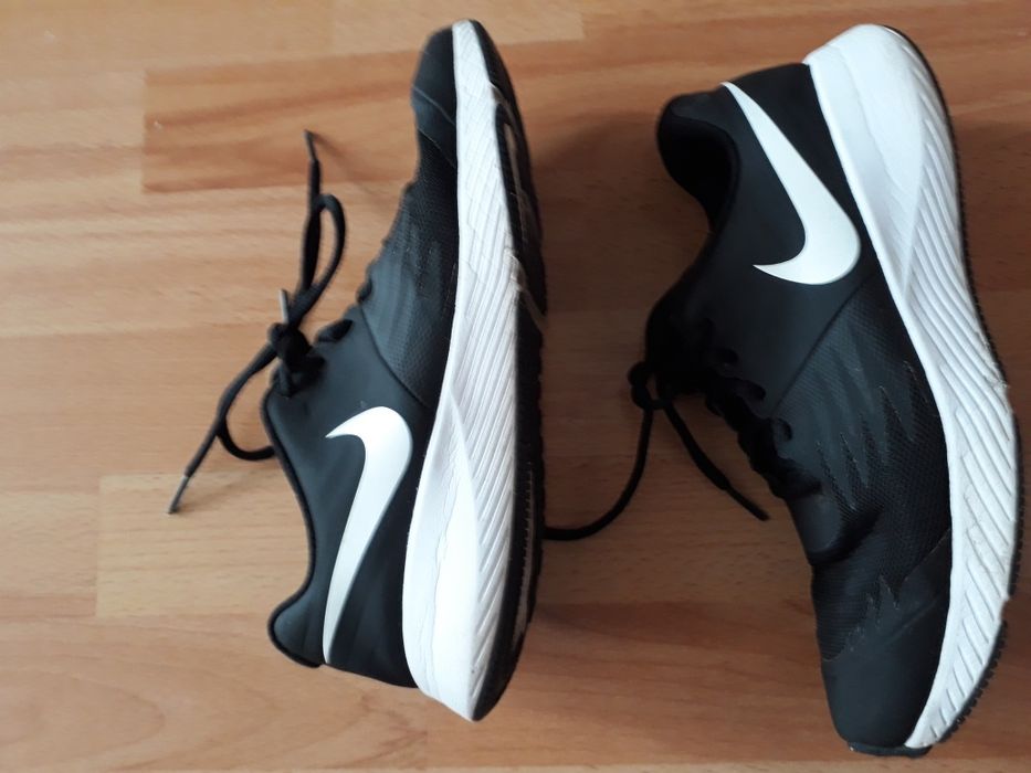 Buty Nike Star Runner rozmiar 38.5(24cm)