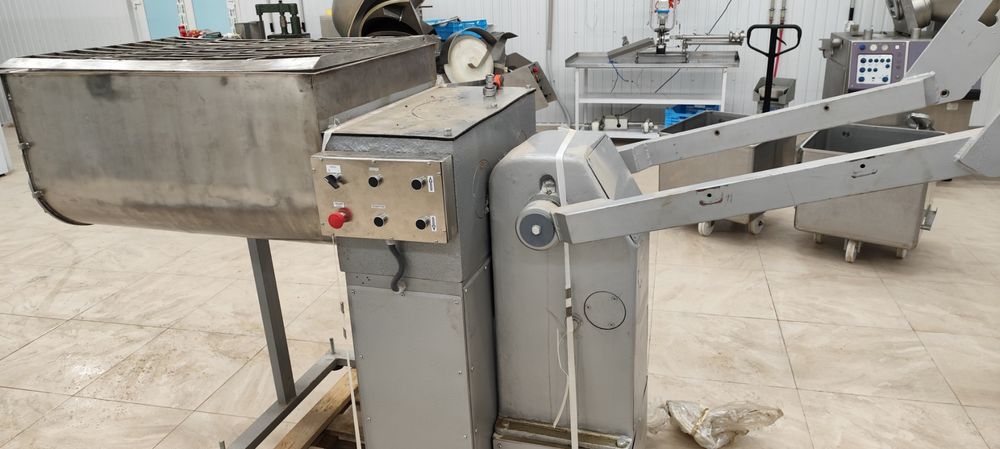 Продам фаршезмішувач 335 л