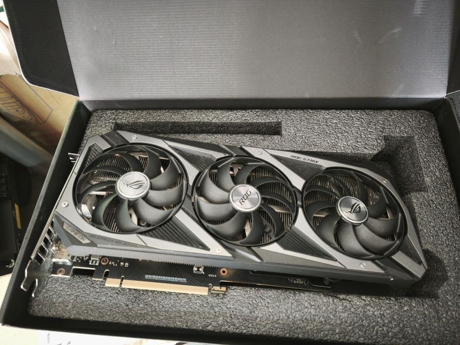 Placa Gráfica Asus Rog Strixx RTX 3060 12GB