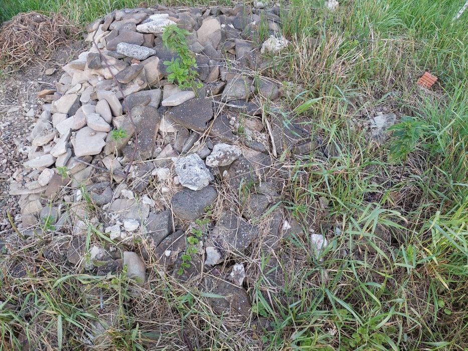 камінь річковий природній