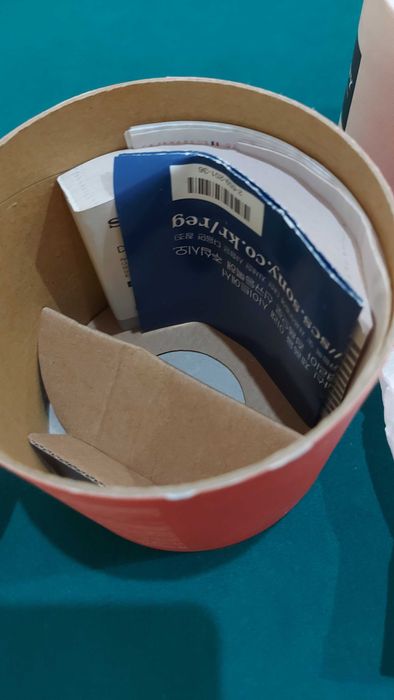 Sony Cyber-shot DSC-QX10 - Câmara Smart Lens Wi-Fi / 10x Zoom Óptico