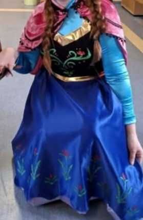 Suknia Anny z Krainy lodu