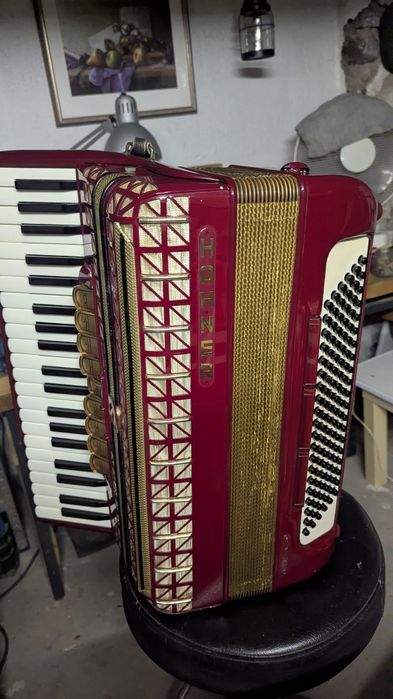 Akordeon Hohner Atlantic III 120 Basowy 3 chórowy