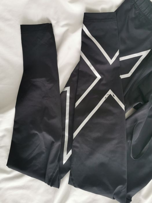 Legginsy termoaktywne męskie 2XU Core Compression black/silver 60% tan