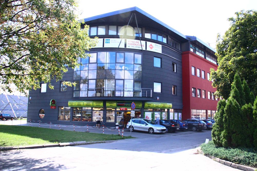 Mały lokal biurowy na wynajem