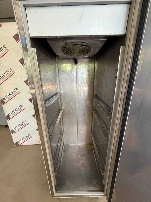 Розпродаж!  Холодильный шкаф Asskühl Slimline, б/у