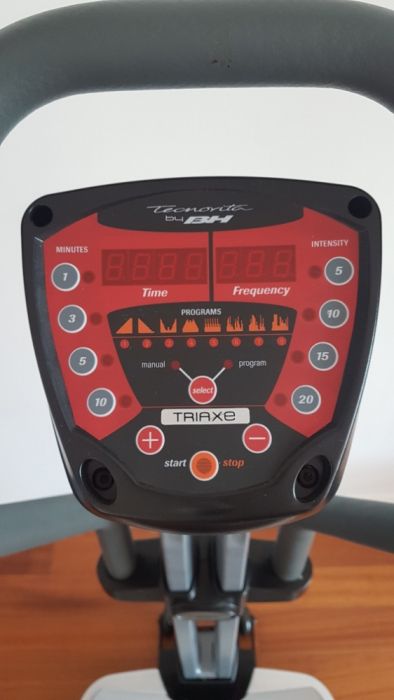 Plataforma vibratória BH Triaxe