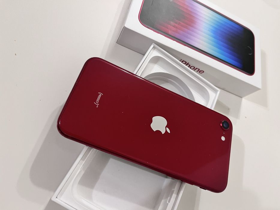 Sprzedam Iphone se 2022