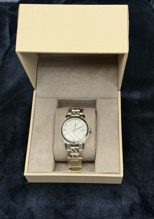 Годинник Burberry новий