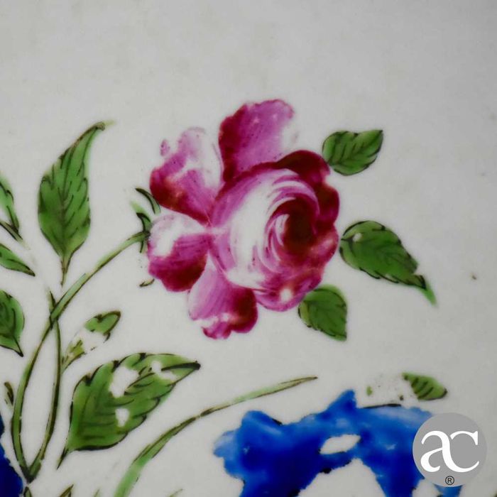 Travessa em porcelana da China, Período Qianlong, séc. XVIII