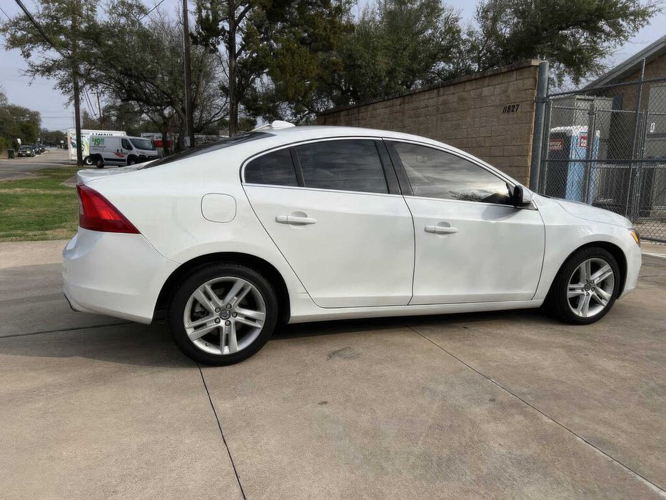 Volvo S60 T5 Premier Plus      2015