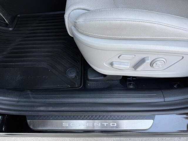 2022 Kia Sorento Plug-In Hybrid SX Prestige