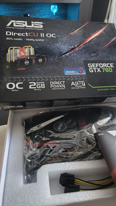 NVIDIA GeForce GTX 760 ASUS - 2GB DDR5 - PCI Express 3.0 x16