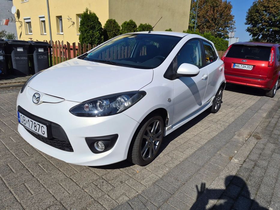 Mazda 2