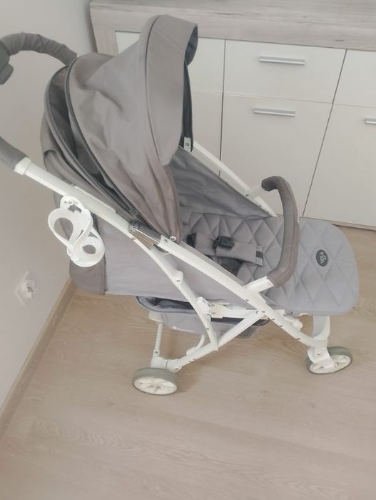 Sprzedam wózek spacerowy