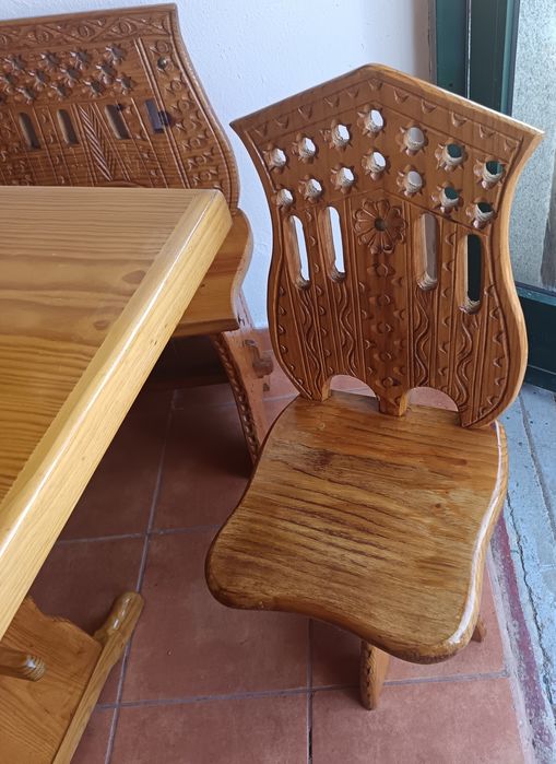 Conjunto mesa bancos corridos + 2
