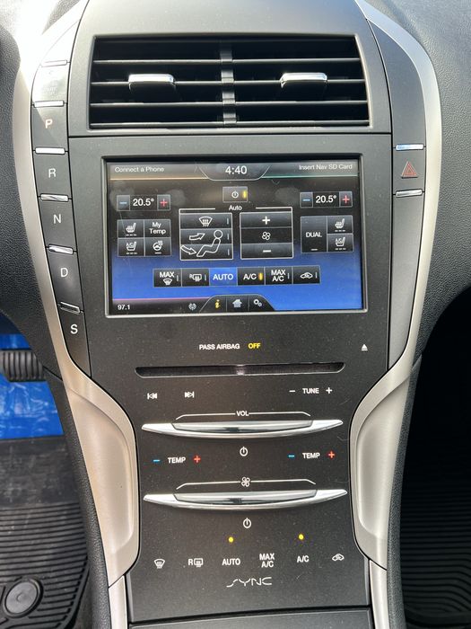 Продам Lincoln MKZ 2.0 EcoBoost AWD