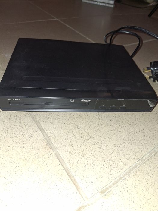 Продам дівіді плеєр