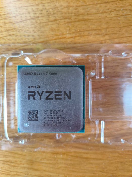 Ryzen 7 5800 - 8 Cores / 16 Threads - Excelente para Gaming