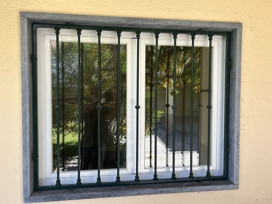 Caixilharia de Aluminio marca SAPA
