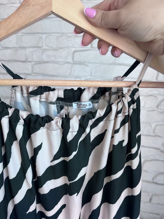 Sukienka elegancka jak nowa polska produkcja PurPura