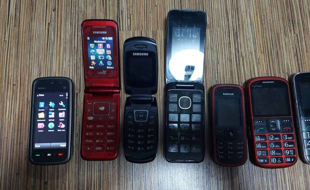 Zestaw telefonów Nokia ,5230,5030c, samsung huawei y635,LG,myphone  moto 11 sztuk