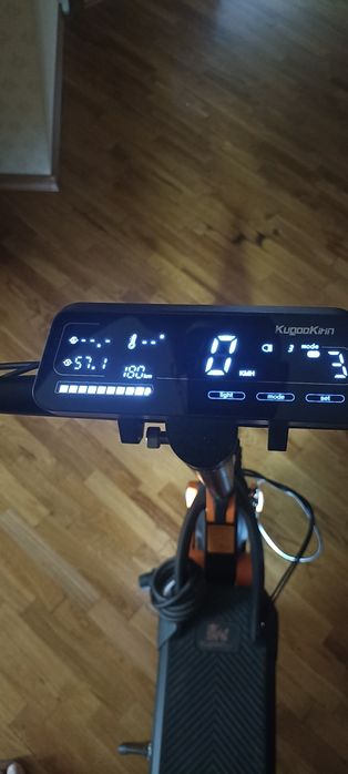 Електросамокат Kugo G3
