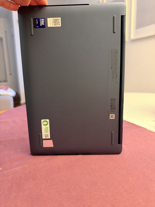 Pack Portátil LENOVO Yoga Book 9 14IAH10-058 (14" - Intel Core Ultra 7