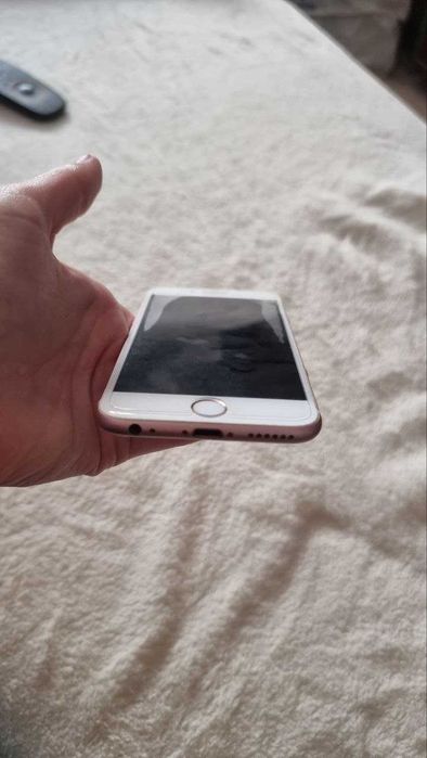 Apple iPhone 6s 64gb Rose Gold (Рожеве Золото)