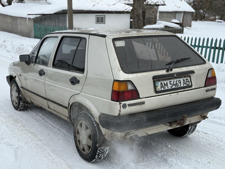 Volkswagen golf 2 Автомат 1.8 бензин