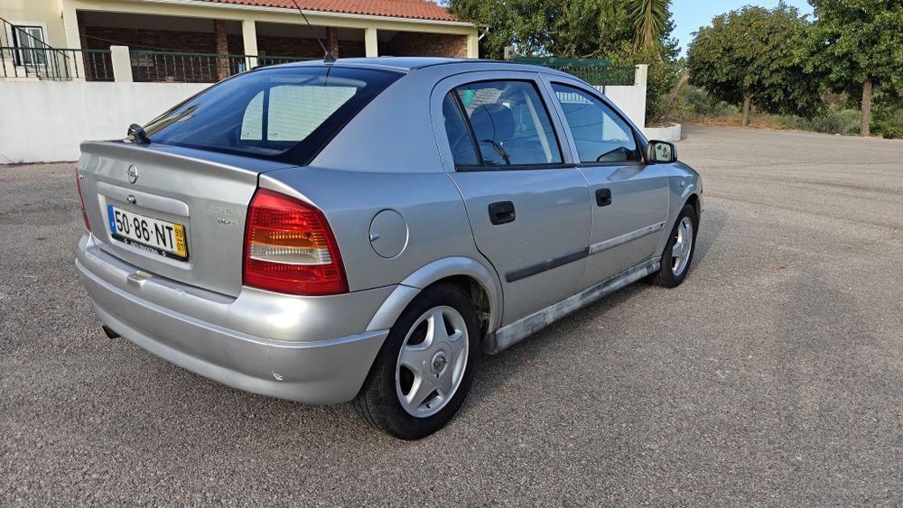 Opel Astra 1.4 16v