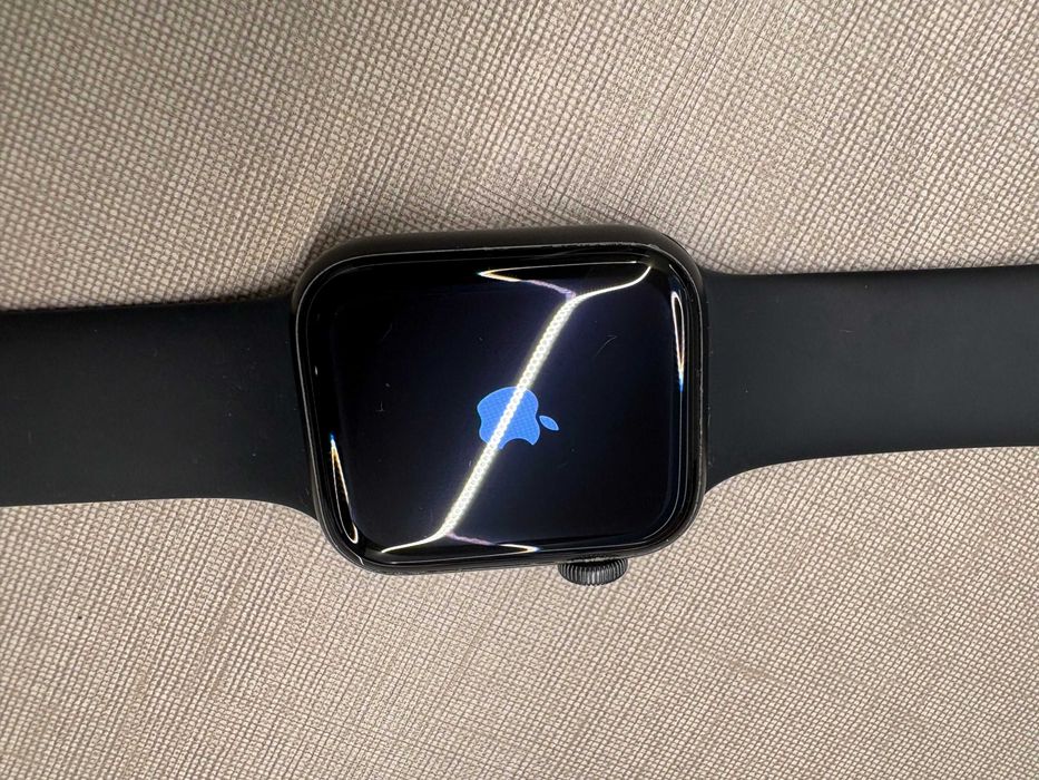 Apple iWatch SE como novo completo em caixa