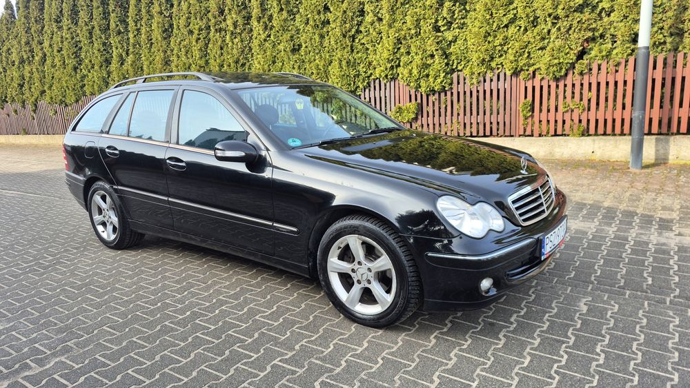 MERCEDES-BENZ/C-klasa/w203 LIFT/2.2 CDI/Automat/szyber/Avantgarde
