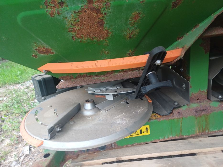 Rozsiewacz Amazone zam profis waga limiter