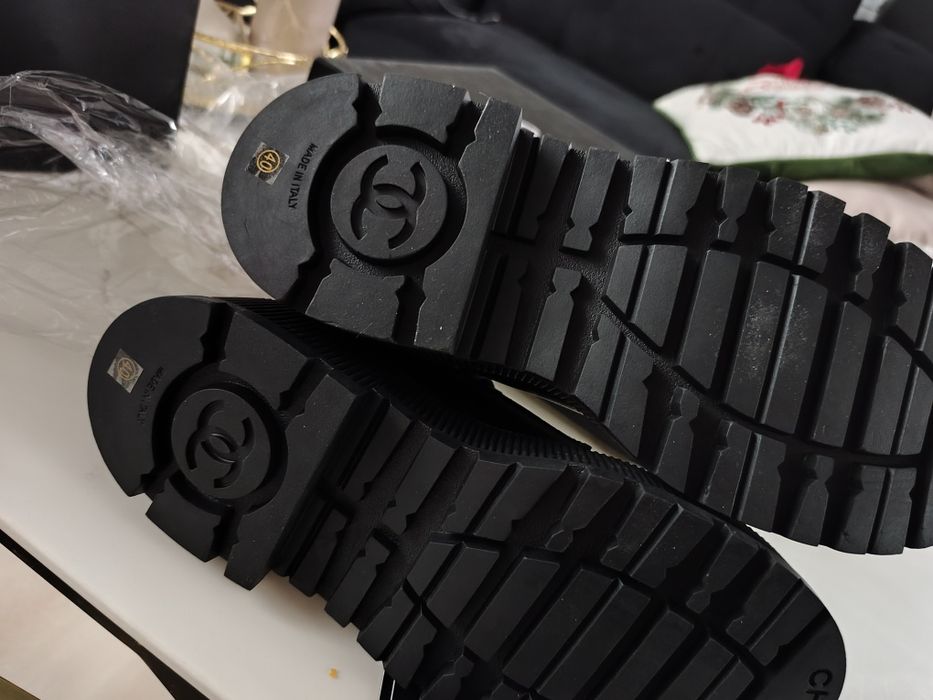 Buty CHANEL rozmiar 40 nowe