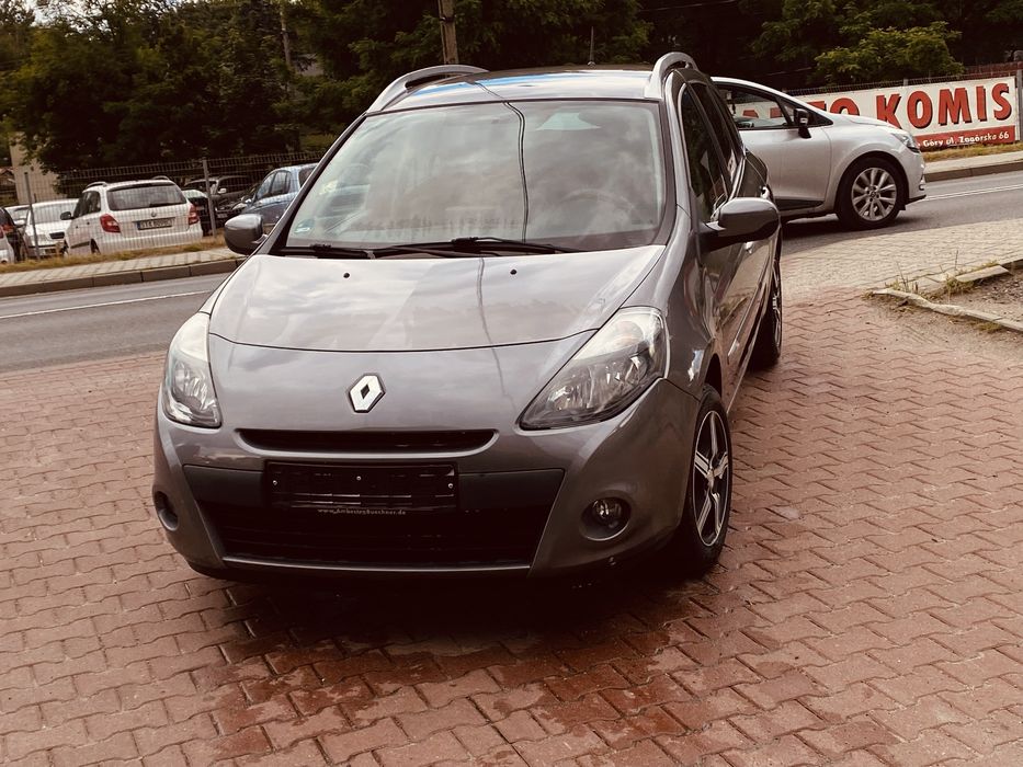 Renault Clio kombi 1.2 nawigacja alusy  zadbany