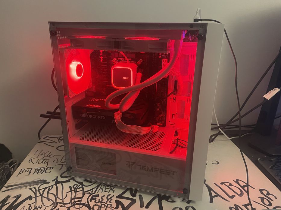 PcCom Ready Intel Core i7 - 14700KF / 32GB / 2TB SSD / RTX 5060 + Windows 11 Home Branco V2 ( SetUp Completo )