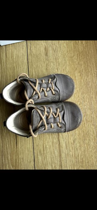 Buty roczki Emel skorzane